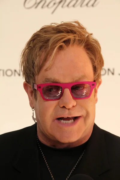 Elton John no 19o anual Elton John Aids Foundation Academy Awards Viewing Party, Pacific Design Center, West Hollywood, CA. 02-27-11 — Fotografia de Stock