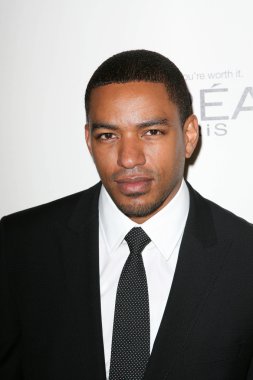 Laz Alonso