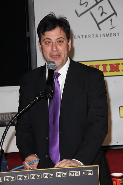 Jimmy Kimmel at the Kobe Bryant Hand and Footprint Ceremony, Chinese Theater, Hollywood, CA. 02-19-11 — Stock Photo, Image