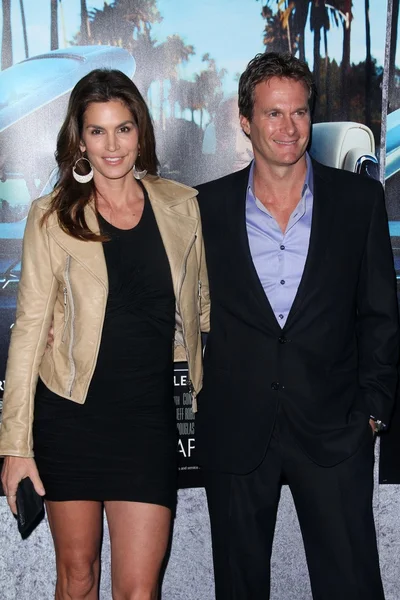 Cindy crawford, φραγμών rande gerber — Φωτογραφία Αρχείου