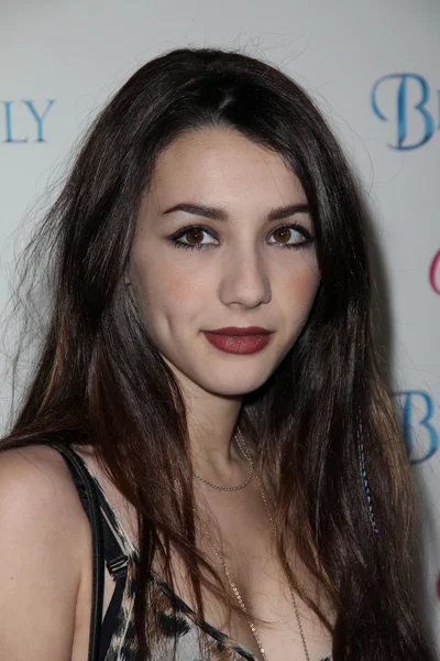Hannah Marks w "Beastly" Los Angeles Premiere, Pacific Theater, Los Angeles, CA. 02-24-11 — Zdjęcie stockowe