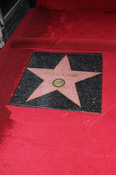 Bryan adams na bryan adams hvězdu na chodníku slávy obřadu, hollywood, ca. 03-21-11 — Stock fotografie