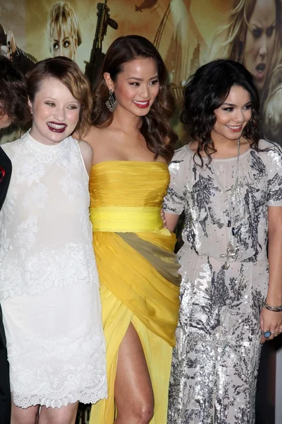 Emily browning, jamie chung, vanessa hudgensat il teatro cinese, premiere los angeles "sucker punch", hollywood, ca. 23/03/11 — Foto Stock