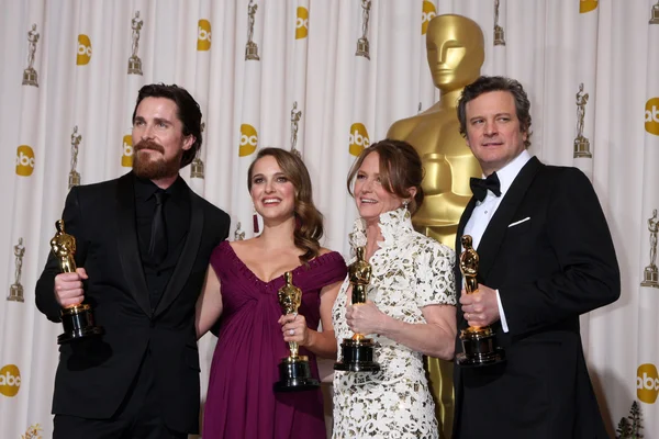 Christian Bale, Natalie Portman, Melissa Leo, Colin Firth at the 83rd Annual Academy Awards Press Room, Kodak Theater, Hollywood, CA. 02-27-11 — Stock Photo, Image