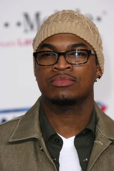 Ne-Yo no 2011 T-Mobile NBA All-Star Game, Staples Center, Los Angeles, CA 02-20-11 — Fotografia de Stock