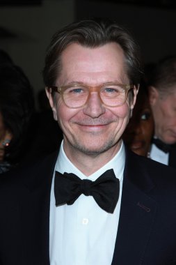 Gary Oldman