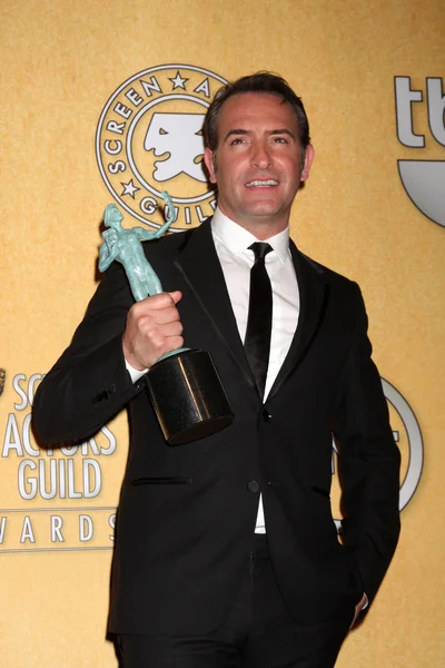 Jean Dujardin at the 18th Annual Screen Actors Guild Awards Pressroom, Shrine Auditorium, Los Angeles, CA 01-29-12 — Stock Photo, Image