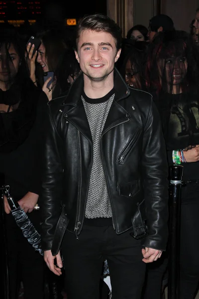 Daniel Radcliffe no "The Woman In Black" Black Carpet Screening, Pacific Theaters, Los Angeles, CA 02-02-12 — Fotografia de Stock