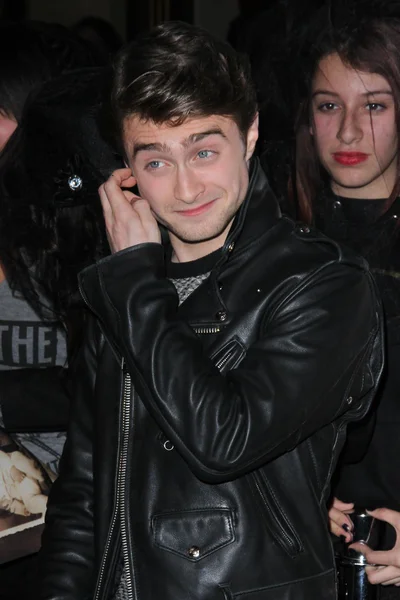 Daniel Radcliffe no "The Woman In Black" Black Carpet Screening, Pacific Theaters, Los Angeles, CA 02-02-12 — Fotografia de Stock