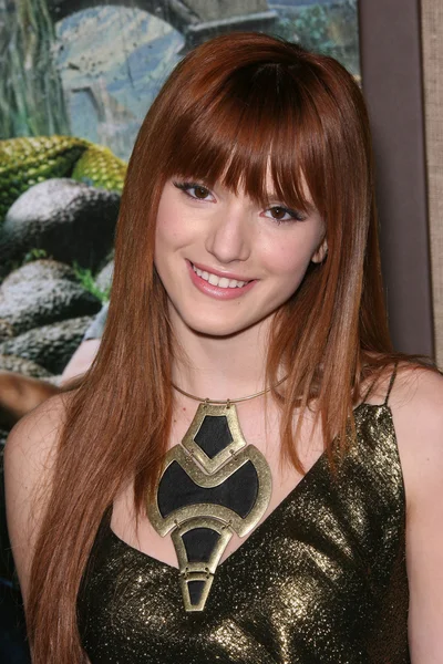 Bella Thorne — Stockfoto