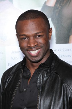 Sean Patrick Thomas