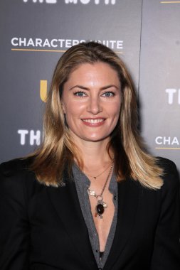 Madchen Amick Usa Network ve Güve mevcut 