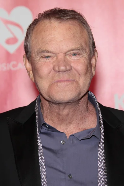 Glen Campbell at the 2012 MusiCares Person Of The Year honoring Paul McCartney, Los Angeles Convention Center, Los Angeles, CA 02-10-12 — Stock Photo, Image