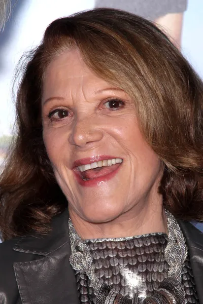 Linda Lavin alla "Wanderlust" Los Angeles Premiere, Mann Village Theatre, Westwood, CA 02-16-12 — Foto Stock