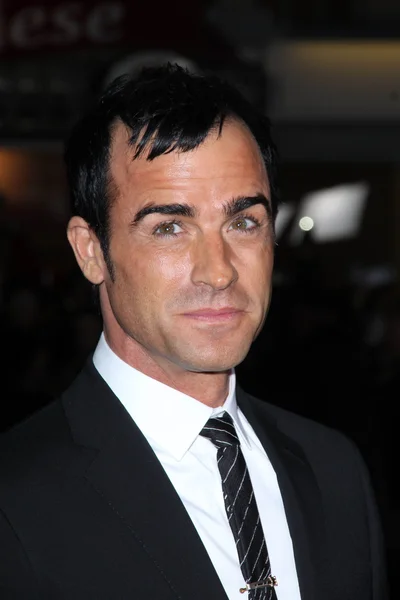 Justin Theroux in de "Wanderlust" Los Angeles Premiere, Mann Village Theatre, Westwood, CA 02-16-12 — Stockfoto