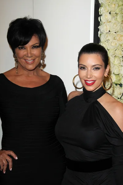 Kris Jenner, Kim Kardashian at the QVC Red Carpet Style Event, Four Seasons Hotel, Los Angeles, CA 02-23-12 — Stock Photo, Image