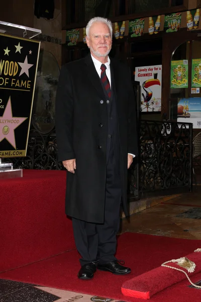 Малкольм Макдауелл на Малкольм Макдауелл зірка на Голлівудській алеї слави, Голлівуді, Ca 16-03-12 — стокове фото