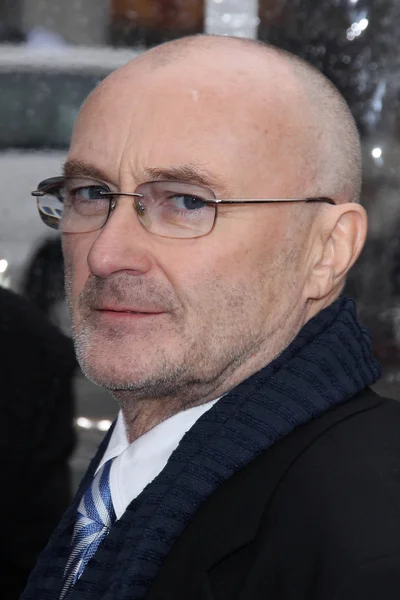 Phil Collins no "Mirror Mirror" Los Angeles Premiere, Chinese Theater, Hollywood, CA 03-17-12 — Fotografia de Stock