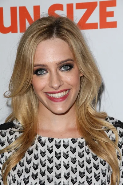 Carly chaikin bei der "fun size" los angeles premiere, paramount studios, hollywood, ca 10-25-12 — Stockfoto