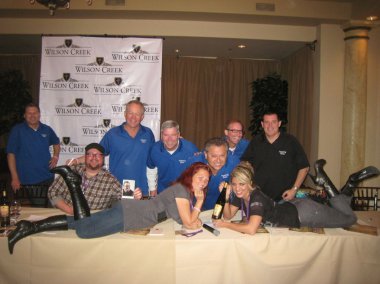 dokunarak babalar, dennis luciani, craig slike, kendra guffy ve bridgetta tomarchio