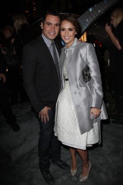 nakit warren, jessica alba 