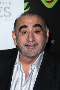 Ken davitian