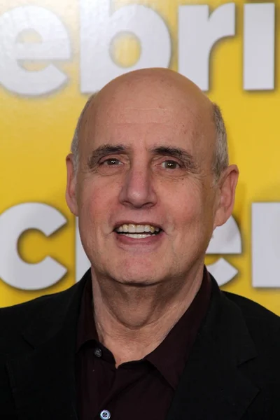 Jeffrey Tambor na americké premiéře "Paul", čínské divadlo, Hollywood, CA. 03-14-11 — Stock fotografie