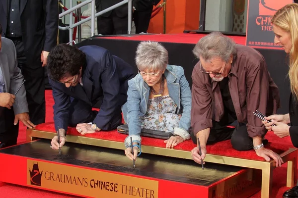 George Chakiris, Rita Moreno and Russ Tamblyn at the "West Side Story" Cast Hand and Footprint Ceremony, Chinese Theater, Hollywood, CA 11-15-11 — Stock Photo, Image