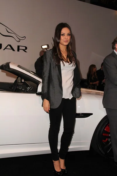Mila Kunis at the Jaguar Land Rover Preview Reception For 2011 Los Angeles Auto Show, Two Rodeo, Beverly Hills, CA 11-15-11 — Stock Photo, Image