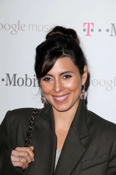 Jamie-Lynn Sigler no Google e T-Mobile Comemore o lançamento do Google Music, Mr. Brainwash Studios, Los Angeles, CA 11-16-11 — Fotografia de Stock