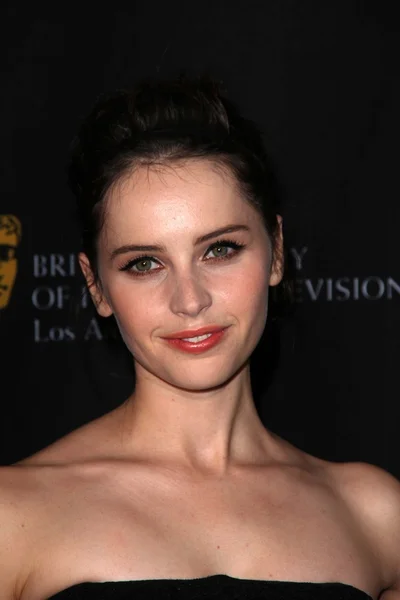 Фелисити Джонс на церемонии BAFTA Los Angeles 2011 Britannia Awards, Beverly Hilton Hotel, Beverly Hills, CA 11-30-11 — стоковое фото