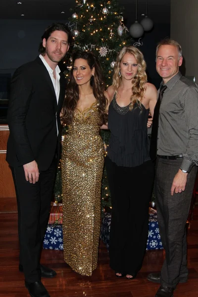 James Barbour, Kerri Kasem, Tara Voight, Jim Meskimen al James Barbour Holiday Concert, Renaissance Hotel, Hollywood, CA 12-16-11 — Foto Stock