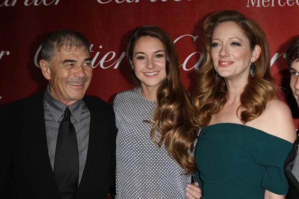 Robert Forster, Shailene Woodley, Judy Greer — Fotografia de Stock