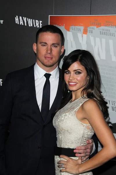 Channing Tatum, Jenna Dewan en el "Haywire" Los Angeles Premiere, Directors Guild Of America, Los Angeles, CA 01-05-12 — Foto de Stock