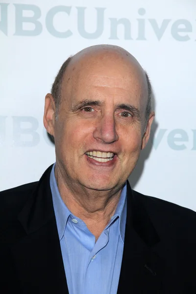 Jeffrey Tambor au NBCUNIVERSAL Press Tour All-Star Party, The Athenaeum, Pasadena, CA 01-06-12 — Photo