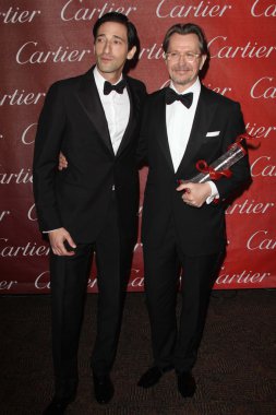 Adrien Brody ve Gary Oldman, 23. Geleneksel Palm Springs Uluslararası Film Festivali Galası, Palm Springs Kongre Merkezi, Palm Springs, CA 01-07-12