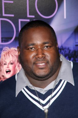 Quinton aaron 