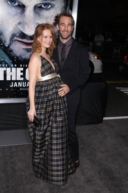 Kimberly brook, james van der beek gri los angeles premiere, regal sinemalar, los angeles, CA 01-11-12