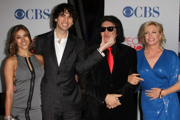 Gene Simmons and Shannon Tweed and family\r\nat the 2012 's Choice Awards Arrivals, Nokia Theatre. Los Angeles, CA 01-11-12 — ストック写真