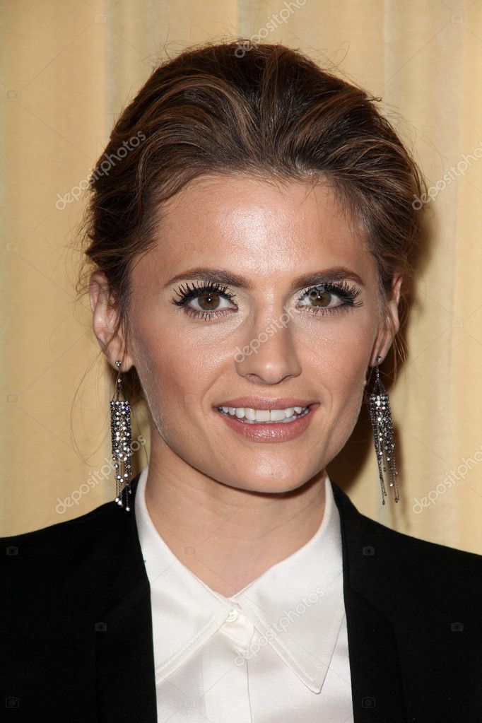 Stana Katic — Redaktionelles Stockfoto © s_bukley 14438439