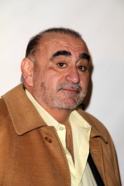 Ken davitian