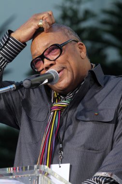 Quincy jones michael jackson ölümsüzleştirilmiş grauman's Çince tiyatro, hollywood, ca 01-26-12