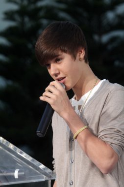 Justin bieber, michael jackson ölümsüzleştirilmiş grauman's Çince tiyatro, hollywood, ca 01-26-12 at