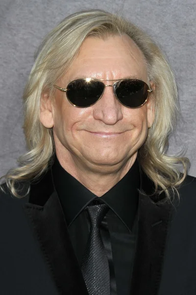 Joe Walsh en el 17º Annual Critics 'Choice Movie Awards, Palladium, Hollywood, CA 01-12-12 — Foto de Stock