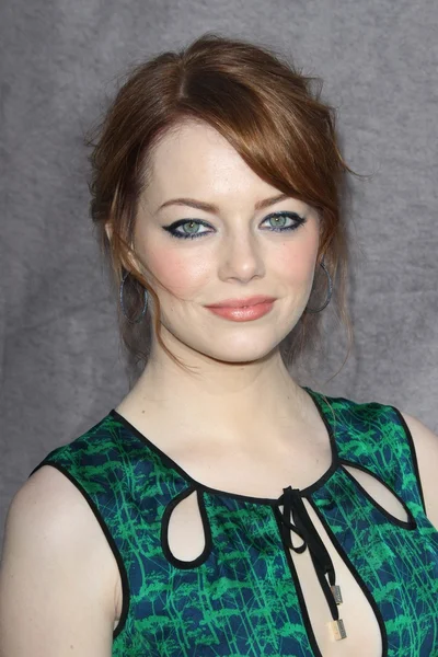 Emma Stone på den 17: e årliga Critics' Choice Movie Awards, Palladium, Hollywood, Ca 01-12-12 — Stockfoto