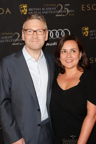 Kenneth Branagh dan Lindsay Brunnock di BAFTA Los Angeles Awards ke-18 Season Tea Party, Four Seasons Hotel, Los Angeles, CA 01-14-12 — Stok Foto