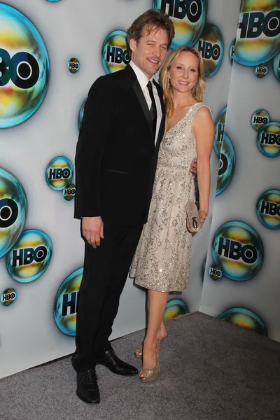 James Tupper and Anne Heche at the HBO 2012 Golden Globe Awards Post Party, Beverly Hilton Hotel, Beverly Hills, CA 01-15-12 — Stock Photo, Image