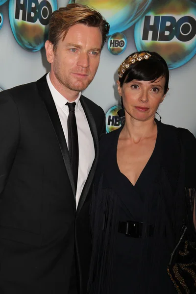 Ewan McGregor and wife at the HBO 2012 Golden Globe Awards Post Party, Beverly Hilton Hotel, Beverly Hills, CA 01-15-12 — Stock Photo, Image