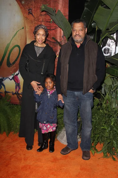 Laurence Fishburne a rodina "Ovo" Cirque du Soleil otevření, Santa Monica, CA 01-20-12 — Stock fotografie