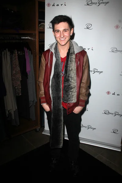 Mitchel Musso al Launch Party for Q di Jodi Lyn O'Keefe, Dari Boutique, Studio City, CA 01-23-12 — Foto Stock